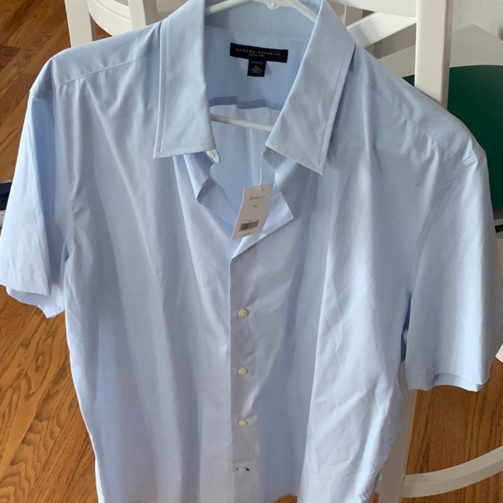 NWT Banana Republic Button Down